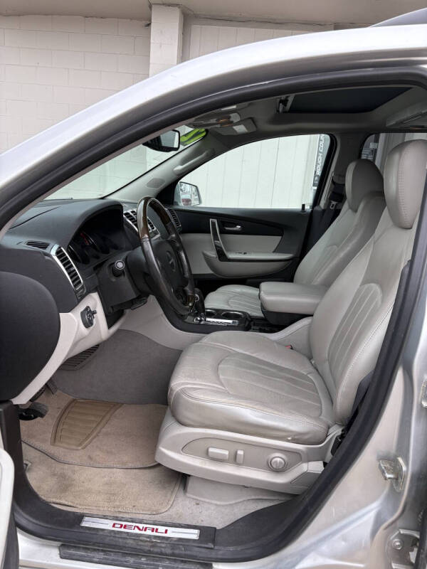 2012 GMC Acadia Denali