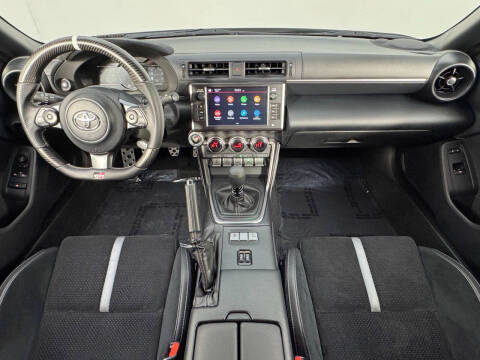 2024 Toyota GR86 Premium