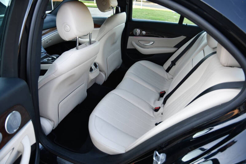 2017 Mercedes-Benz E-Class E 300