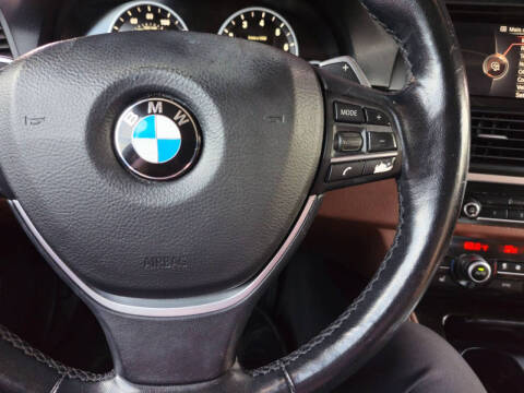 2016 BMW 5 Series 528i