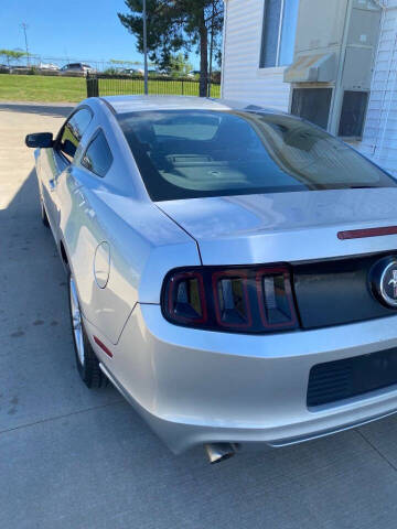 2013 Ford Mustang V6
