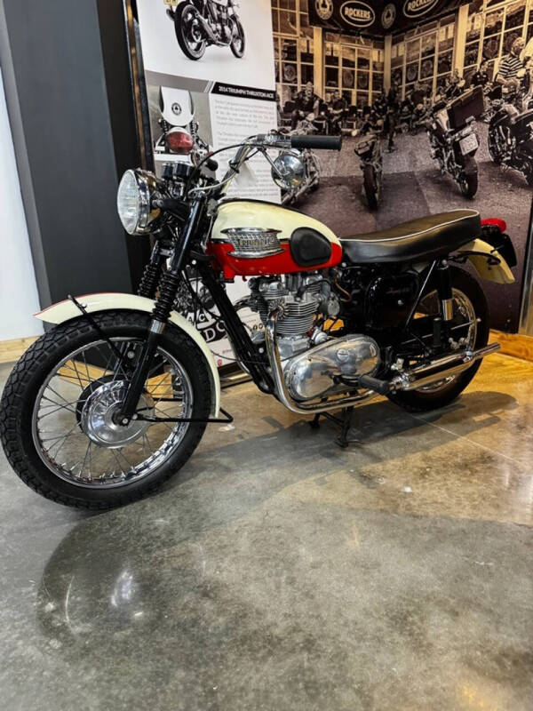 1960 Triumph TR6 Trophy