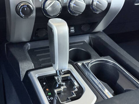 2019 Toyota Tundra SR5