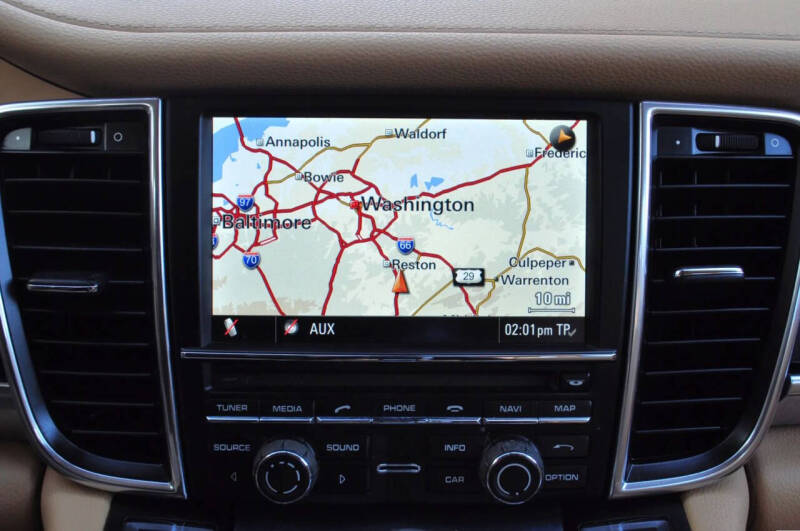 2012 Porsche Panamera