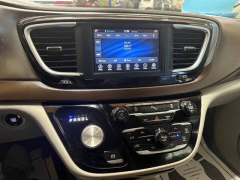 2018 Chrysler Pacifica Touring L