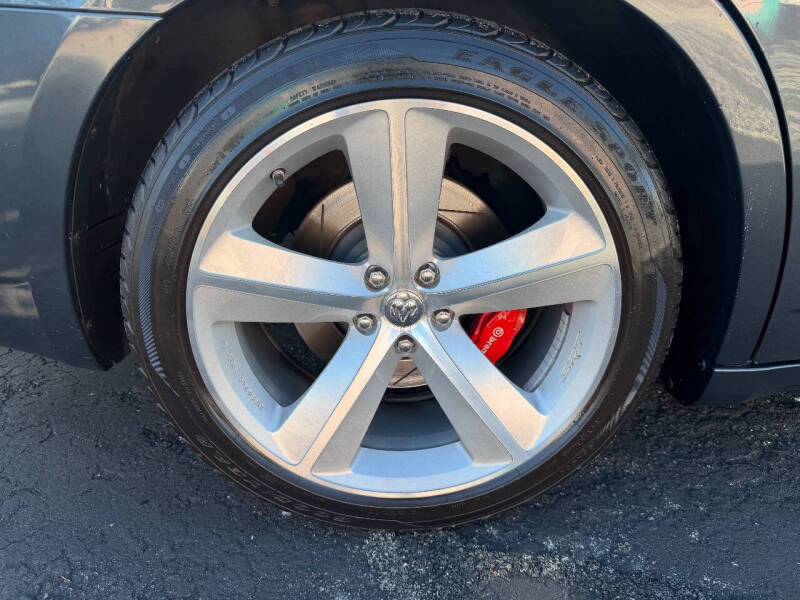 2008 Dodge Charger SRT-8