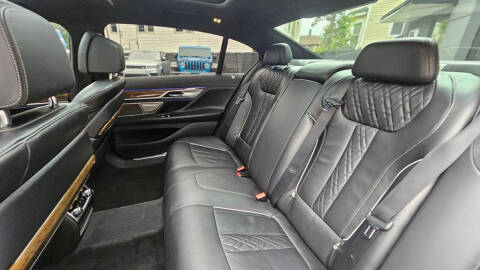 2016 BMW 7 Series 750i xDrive