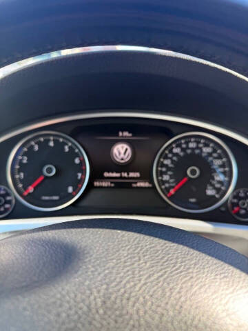 2016 Volkswagen Touareg VR6 Lux