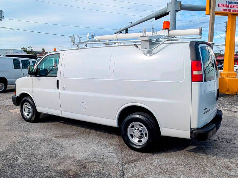 2011 Chevrolet Express 2500