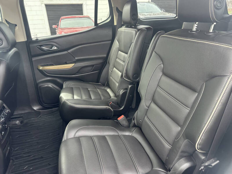 2018 GMC Acadia Denali