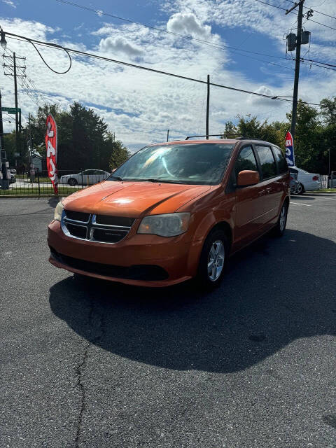 2011 Dodge Grand Caravan for sale at JTR Automotive Group in Cottage City, MD