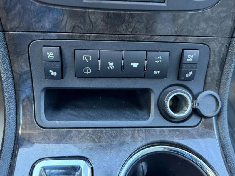 2011 GMC Acadia Denali