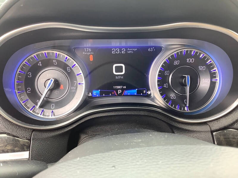 2018 Chrysler 300 Limited