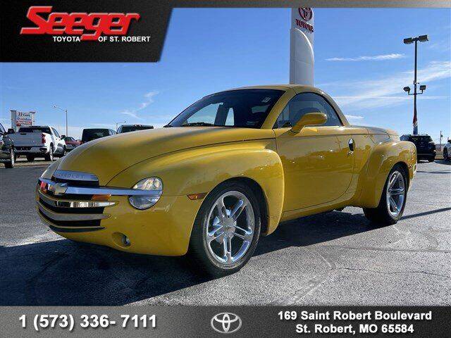 2004 Chevrolet SSR for sale at SEEGER TOYOTA OF ST ROBERT in Saint Robert MO