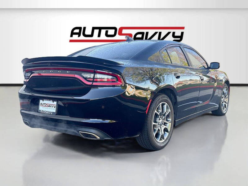 2017 Dodge Charger SXT