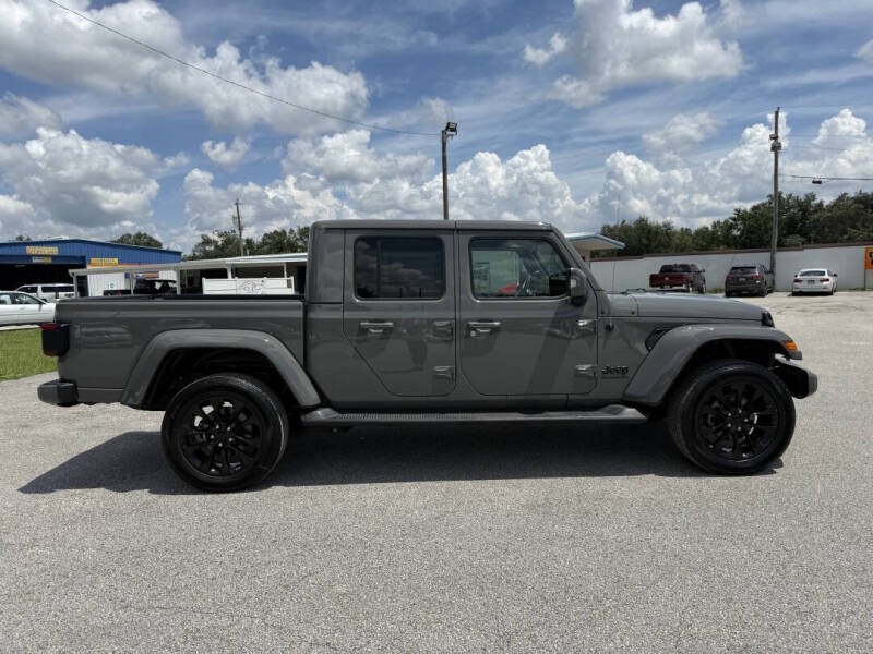 2023 Jeep Gladiator