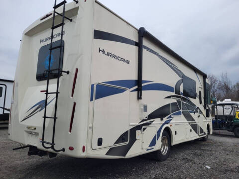 2022 Thor Motor Coach Hurricane 29M