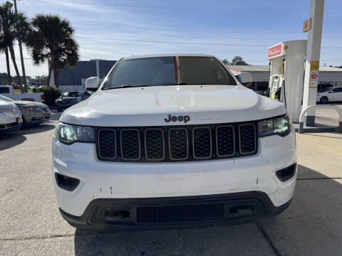 2017 Jeep Grand Cherokee Laredo
