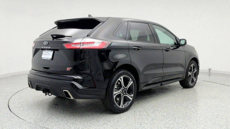 2023 Ford Edge ST