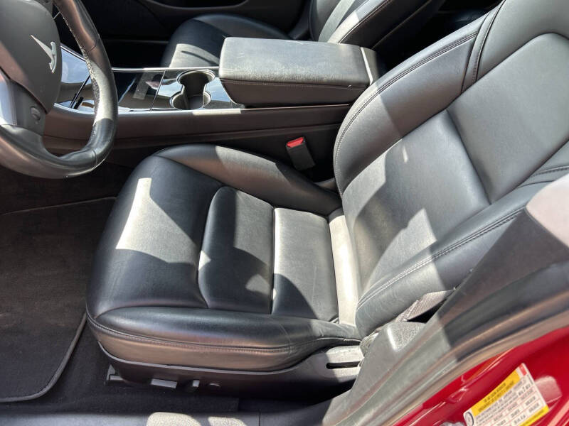 2019 Tesla Model 3 Long Range