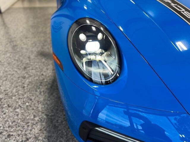 2022 Porsche 911 Carrera