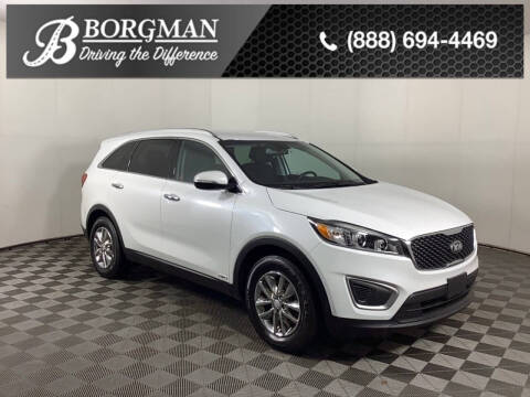 2017 Kia Sorento for sale at BORGMAN OF HOLLAND LLC in Holland MI