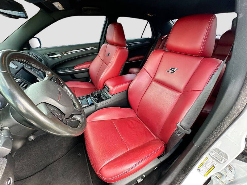 2021 Chrysler 300 S V8