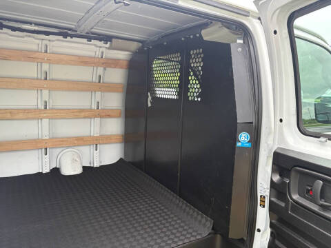 2023 Chevrolet Express 2500