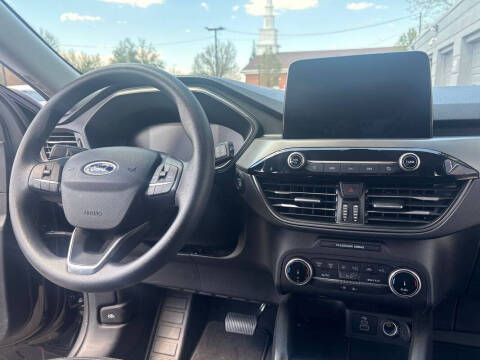 2025 Ford Escape Active