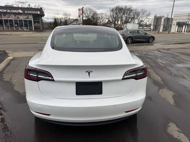 2020 Tesla Model 3 Standard Range Plus