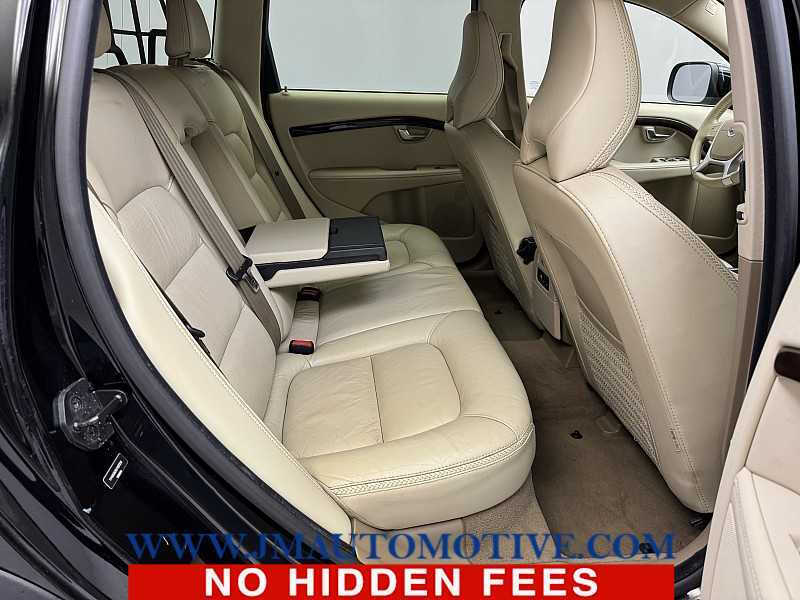 2012 Volvo XC70 T6 Platinum