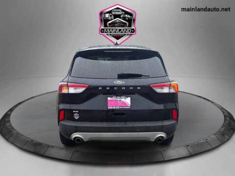 2021 Ford Escape SE