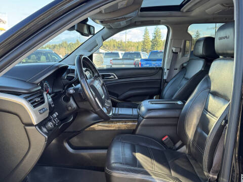 2017 GMC Yukon XL Denali