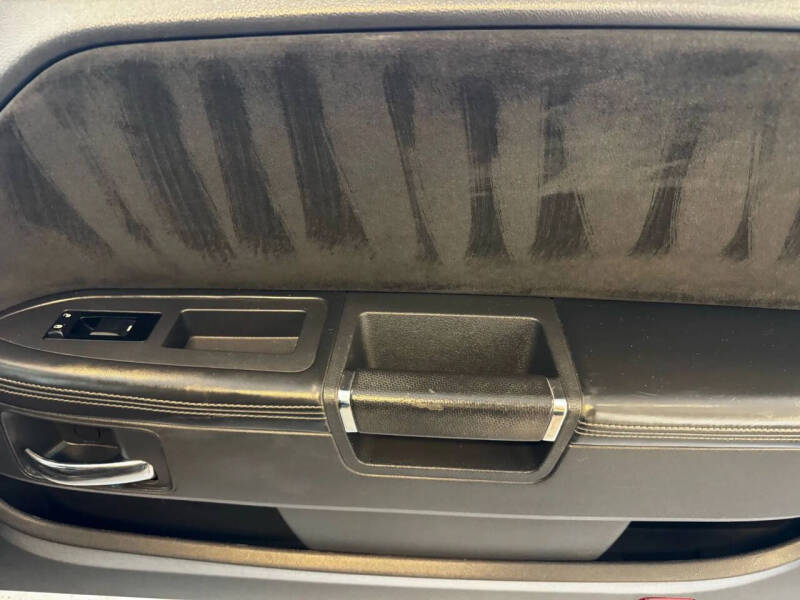 2010 Dodge Challenger SRT8