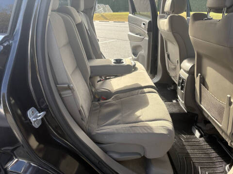 2011 Jeep Grand Cherokee Laredo