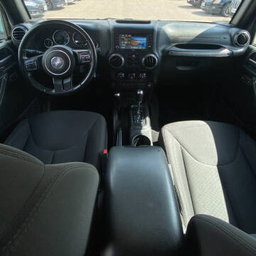 2016 Jeep Wrangler Unlimited Sport