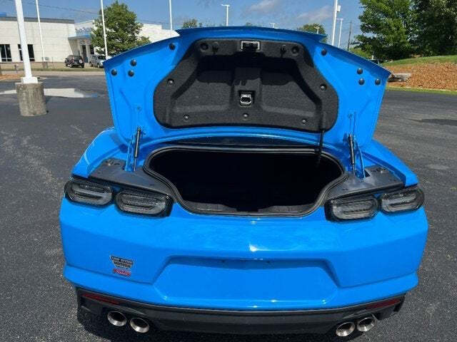 2023 Chevrolet Camaro 9