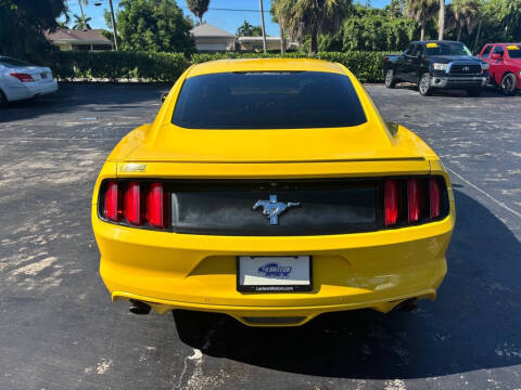 2015 Ford Mustang V6