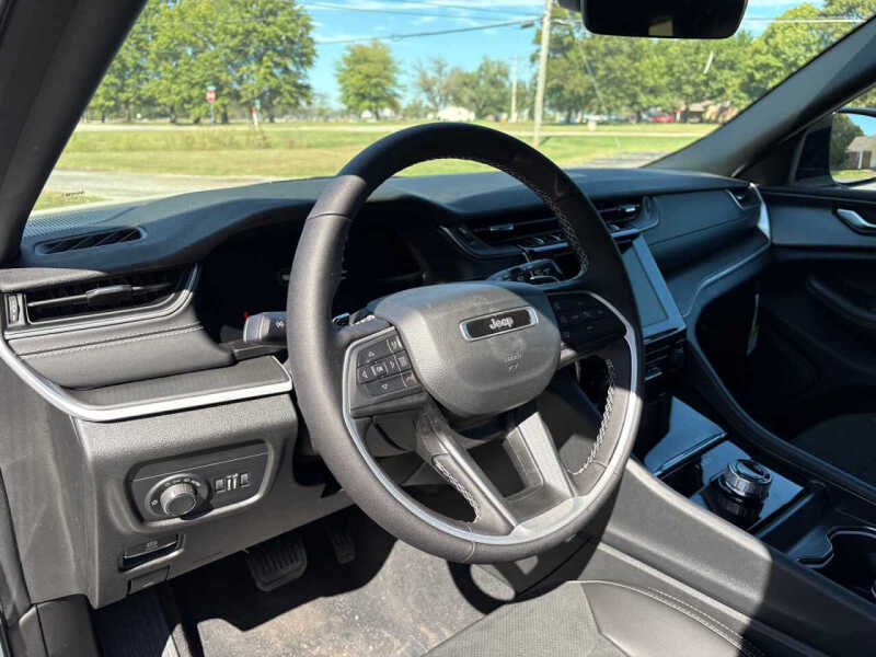 2025 Jeep Grand Cherokee L Altitude X