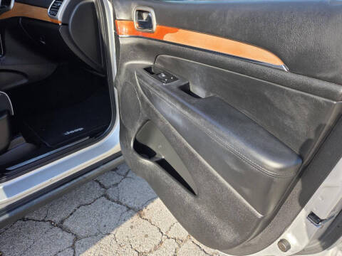 2012 Jeep Grand Cherokee Overland