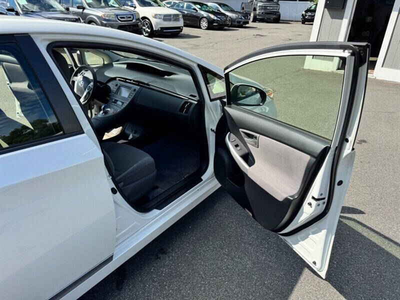 2014 Toyota Prius Four