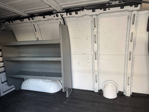 2019 Chevrolet Express 2500