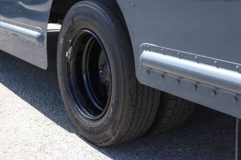 2020 Freightliner MT45 Chassis