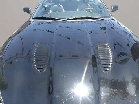 2004 Jaguar XKR