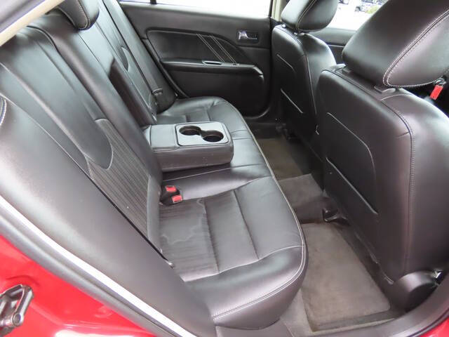 2011 Ford Fusion for sale at Modern Automotive Group LLC in Lafayette, TN