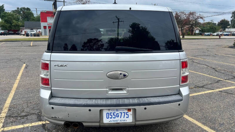 2012 Ford Flex SE