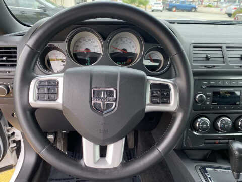 2014 Dodge Challenger SXT