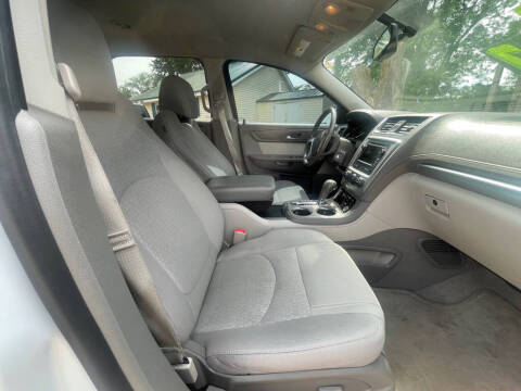 2016 GMC Acadia SLE-2