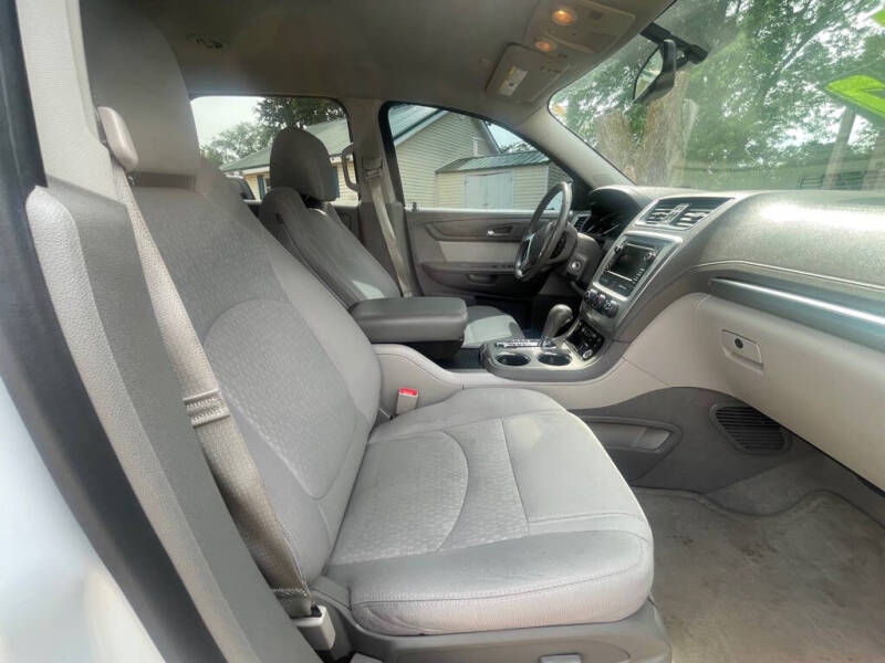 2016 GMC Acadia SLE-2