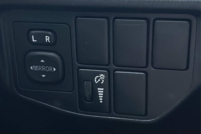 2015 Toyota Prius Three